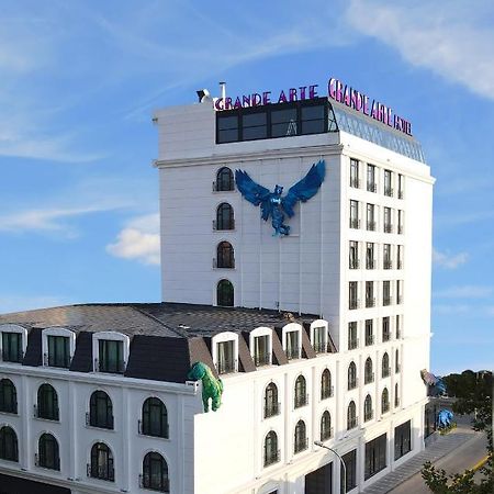 Grande Arte Hotel Эскишехир Экстерьер фото